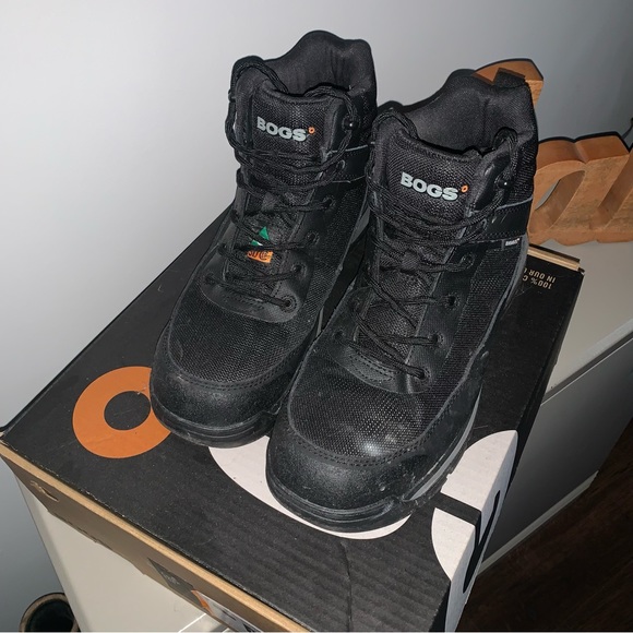 Bogs Steel Toe Work Boots - Picture 2 of 7